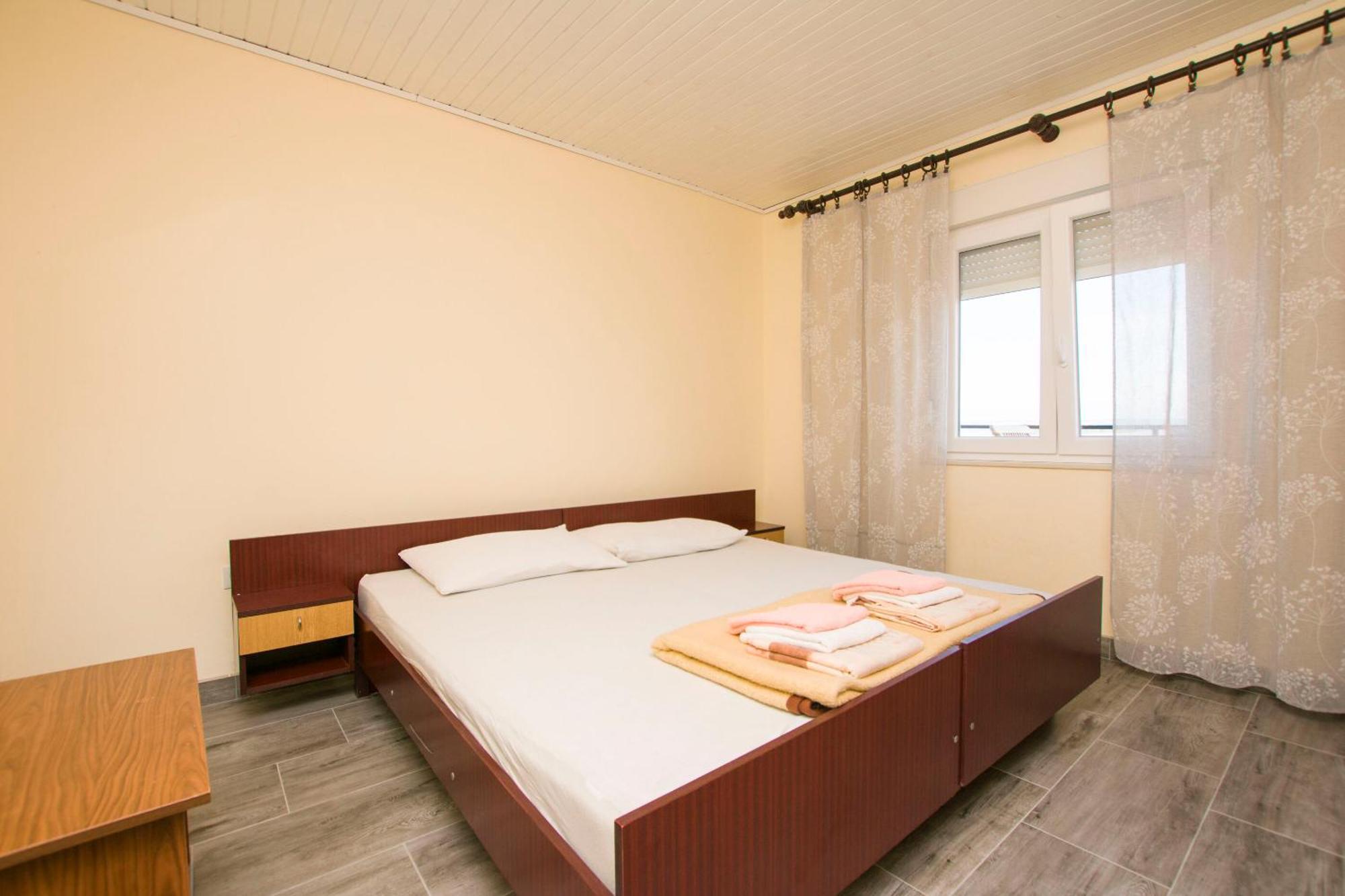 Apartment Marin Ткон Экстерьер фото